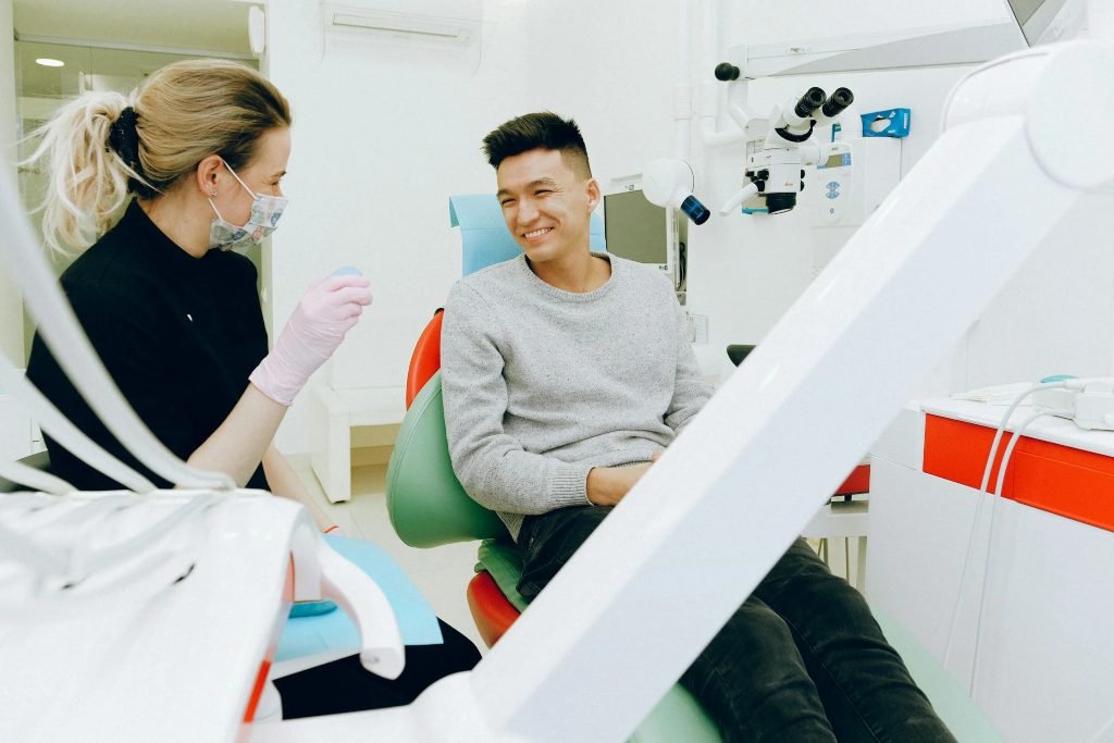 Enhancing Smiles: The Role of Cosmetic Dental Services