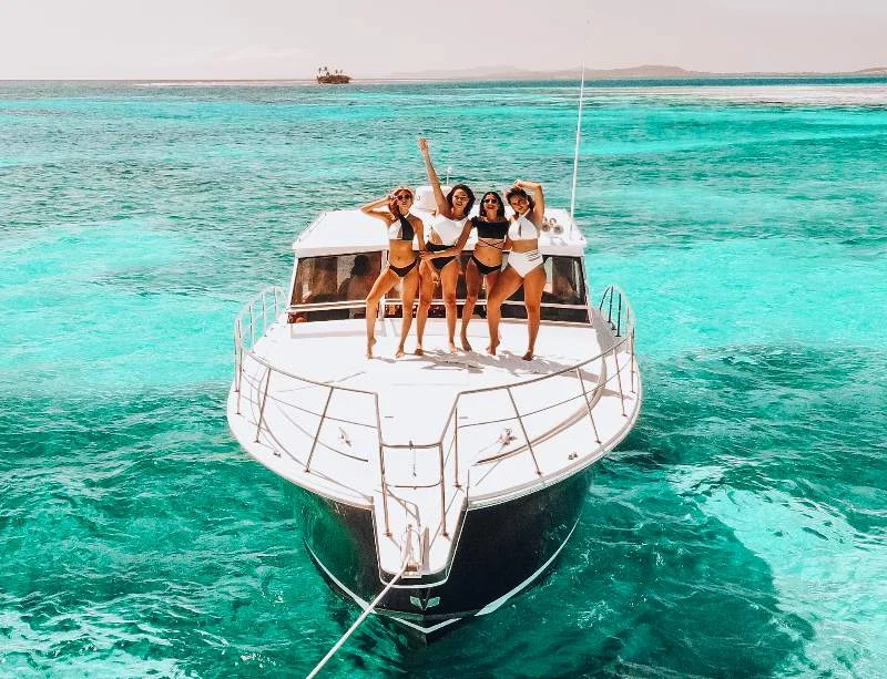 Analyzing the Expenses of Keeping a Superyacht and How It Relates to Luxury Travel