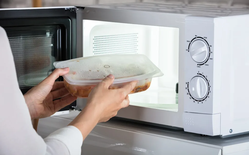 Plastic Container (29 nutrition tips)